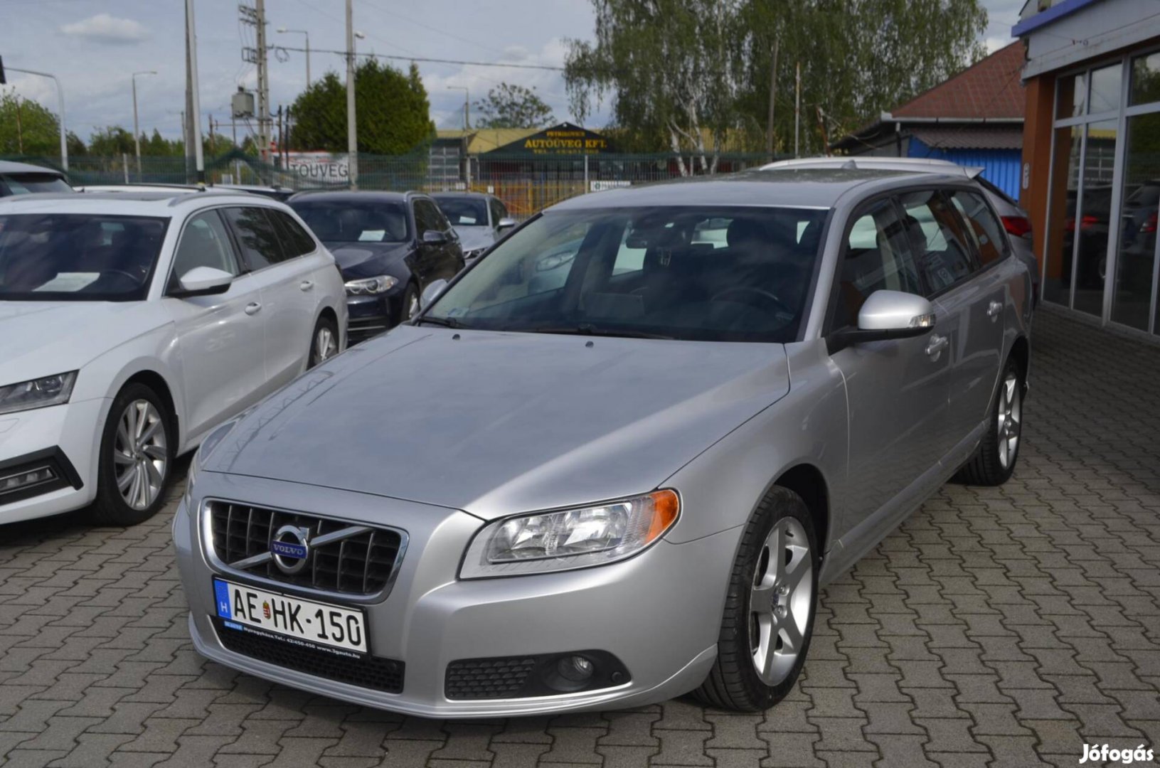 Volvo V70 2.4 D [D5] Kinetic Geartronic Automat...